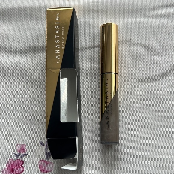 ⭐️ANASTASIA Beverly Hills DIPBROW Gel in Taupe⭐️ - Picture 7 of 7